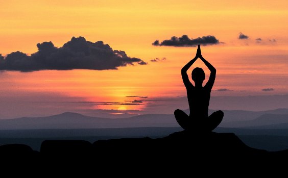 Yoga und Abendessen