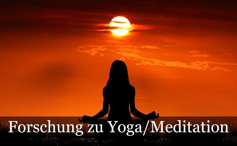 Meditierende Frau. Text: Forschung zu Yoga und Meditation
